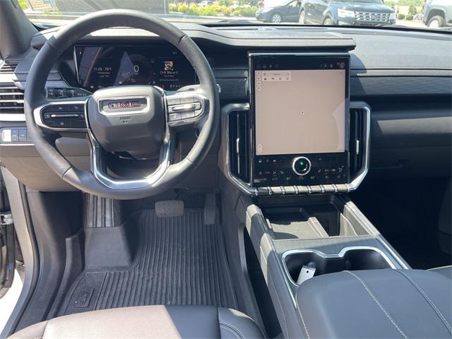 used 2024 GMC Acadia car, priced at $39,999