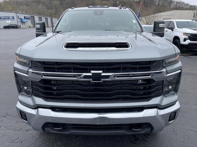 used 2024 Chevrolet Silverado 3500 car, priced at $61,914