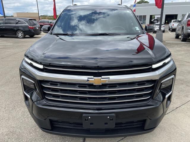 used 2025 Chevrolet Traverse car, priced at $37,900