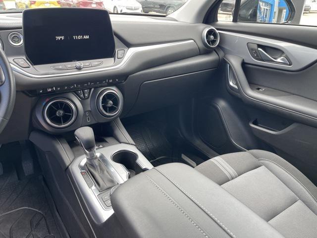 used 2024 Chevrolet Blazer car, priced at $27,899