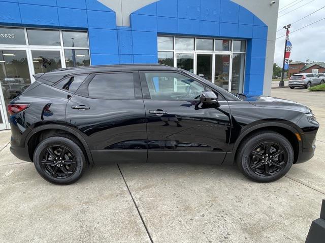 used 2024 Chevrolet Blazer car, priced at $27,899
