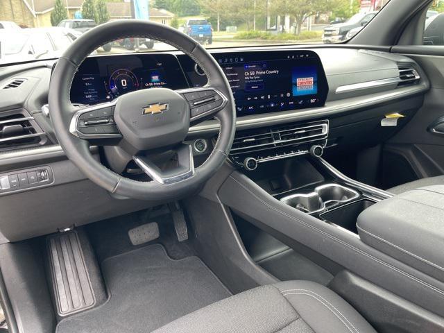 used 2025 Chevrolet Traverse car, priced at $40,993