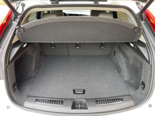 used 2019 Cadillac XT4 car, priced at $23,901