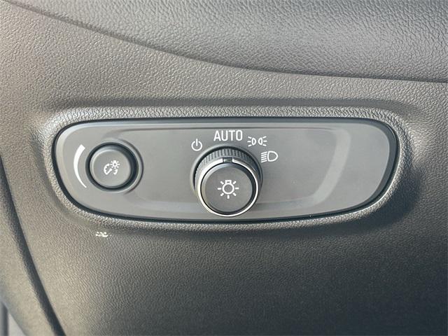 used 2022 Chevrolet Equinox car, priced at $25,997