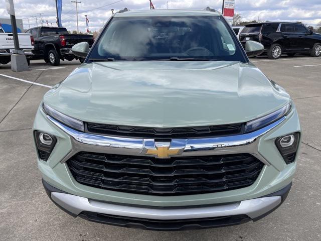 new 2025 Chevrolet TrailBlazer car, priced at $25,595