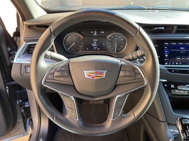 used 2021 Cadillac XT5 car, priced at $28,997