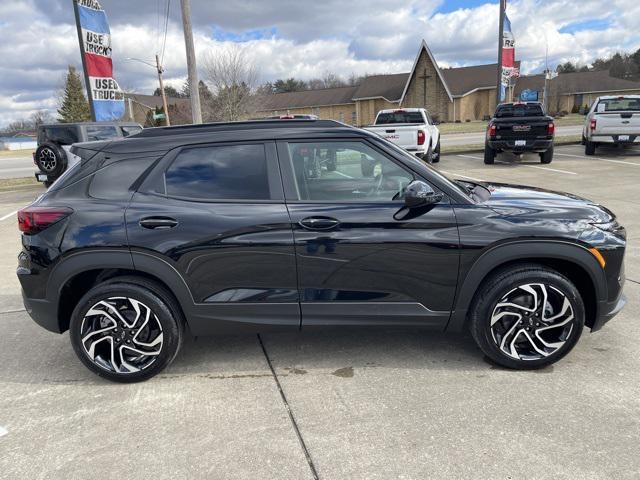 new 2025 Chevrolet TrailBlazer car, priced at $32,185