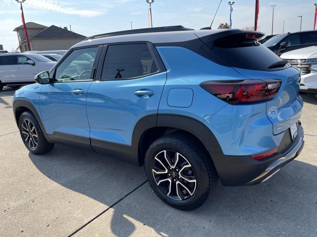 new 2025 Chevrolet TrailBlazer car, priced at $35,190