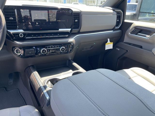 new 2025 GMC Sierra 2500 car, priced at $80,065
