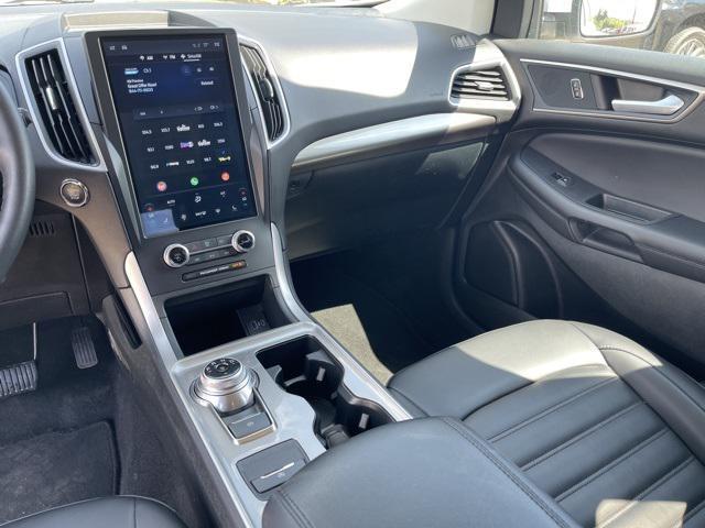 used 2024 Ford Edge car, priced at $26,883