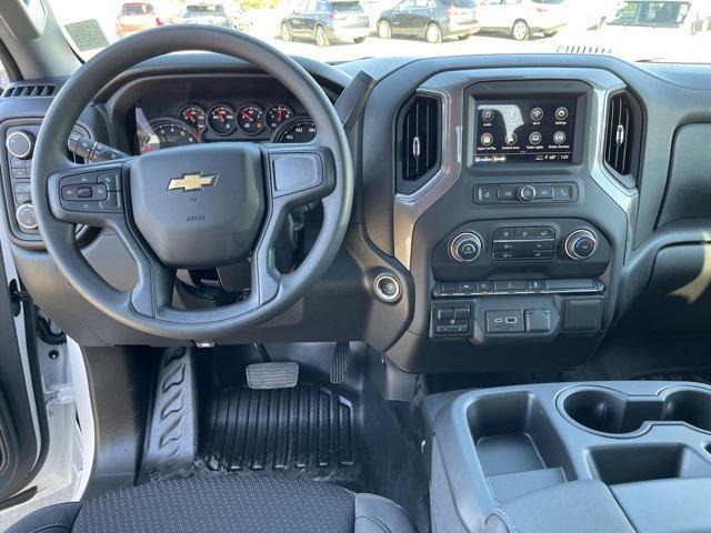 new 2024 Chevrolet Silverado 1500 car, priced at $46,635