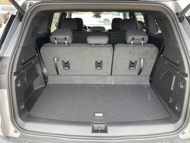 new 2025 GMC Acadia car, priced at $44,890