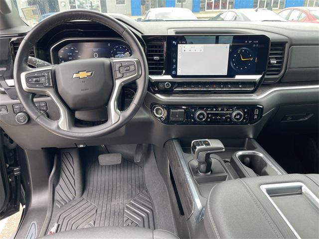 used 2022 Chevrolet Silverado 1500 car, priced at $41,874