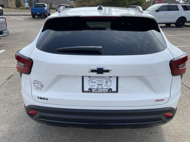 new 2025 Chevrolet Trax car, priced at $26,190