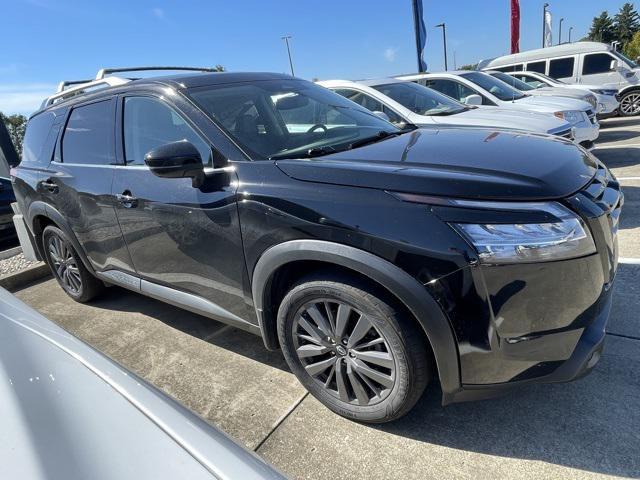 used 2022 Nissan Pathfinder car, priced at $26,909