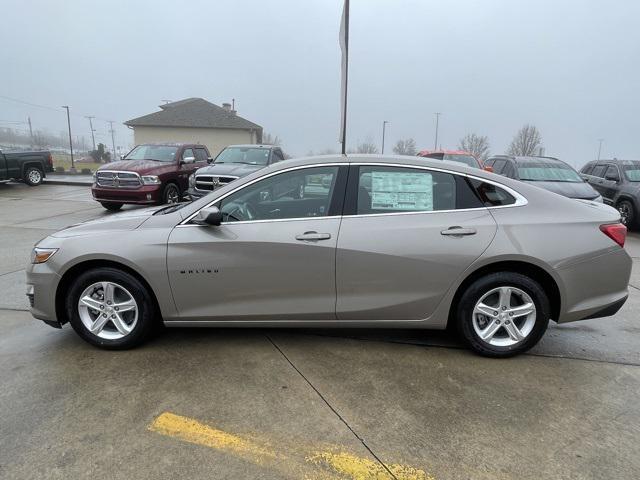 new 2024 Chevrolet Malibu car, priced at $25,815