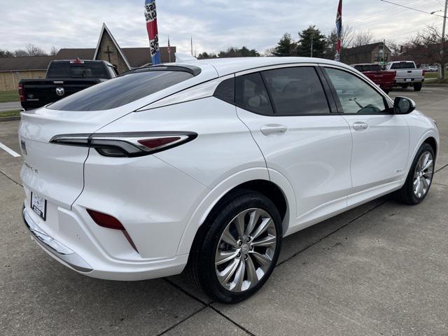 new 2025 Buick Envista car, priced at $29,994