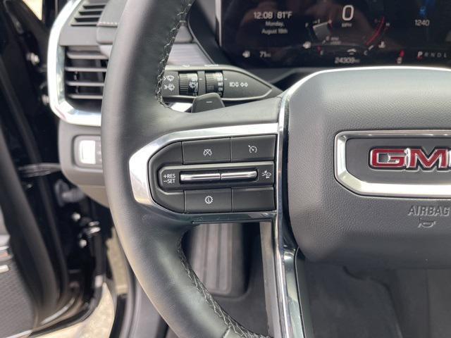 used 2025 GMC Acadia car, priced at $37,897