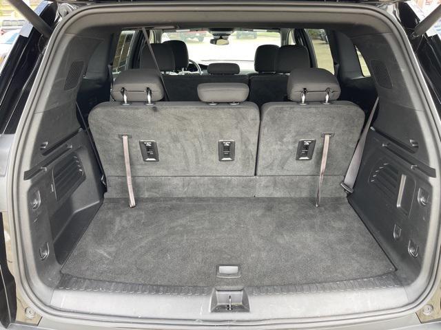 used 2025 GMC Acadia car, priced at $37,897