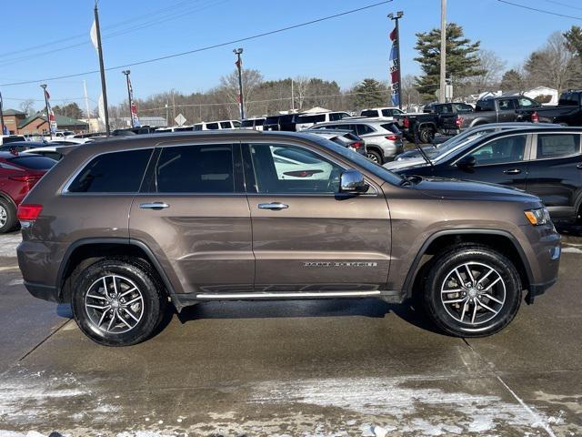 used 2018 Jeep Grand Cherokee car, priced at $19,994