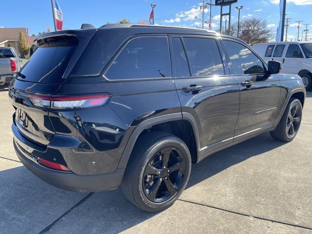 used 2022 Jeep Grand Cherokee car, priced at $30,984