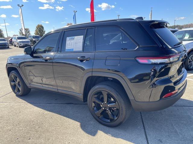 used 2022 Jeep Grand Cherokee car, priced at $30,984