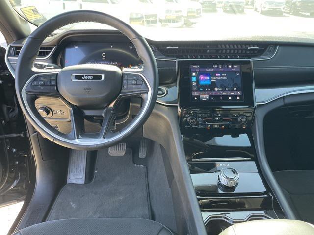 used 2022 Jeep Grand Cherokee car, priced at $30,984