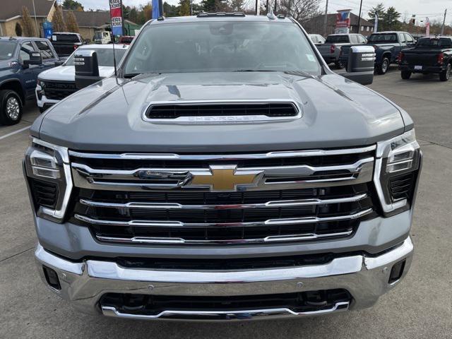 new 2025 Chevrolet Silverado 3500 car, priced at $81,825