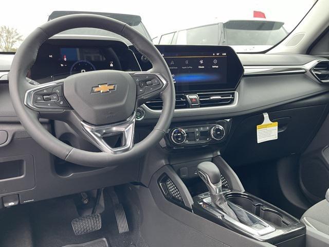 new 2025 Chevrolet TrailBlazer car, priced at $30,330