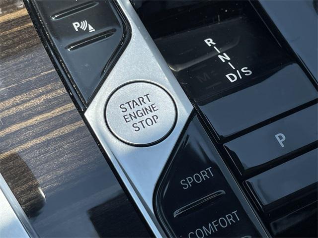 used 2023 BMW X7 car, priced at $54,997