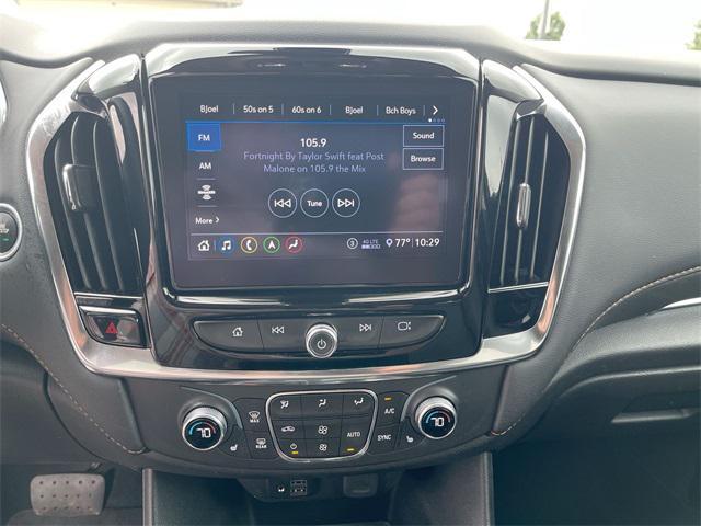 used 2021 Chevrolet Traverse car, priced at $27,994