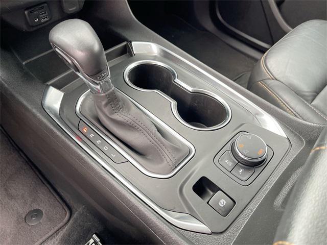 used 2021 Chevrolet Traverse car, priced at $27,994