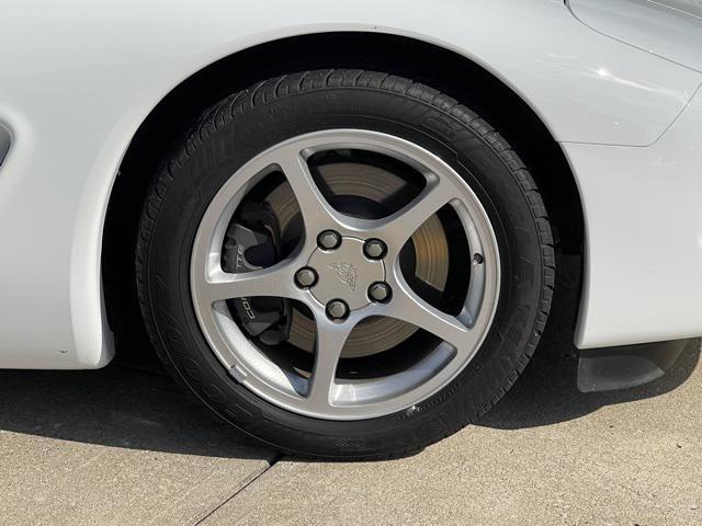 used 2000 Chevrolet Corvette car, priced at $22,994