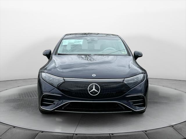 new 2024 Mercedes-Benz EQS 450 car, priced at $111,885