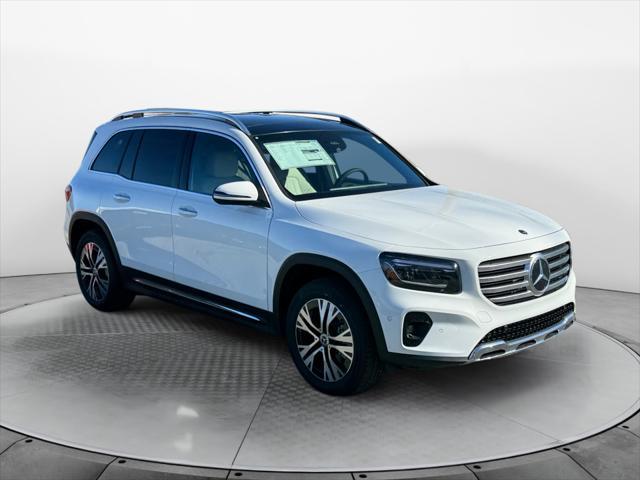new 2024 Mercedes-Benz GLB 250 car, priced at $50,825