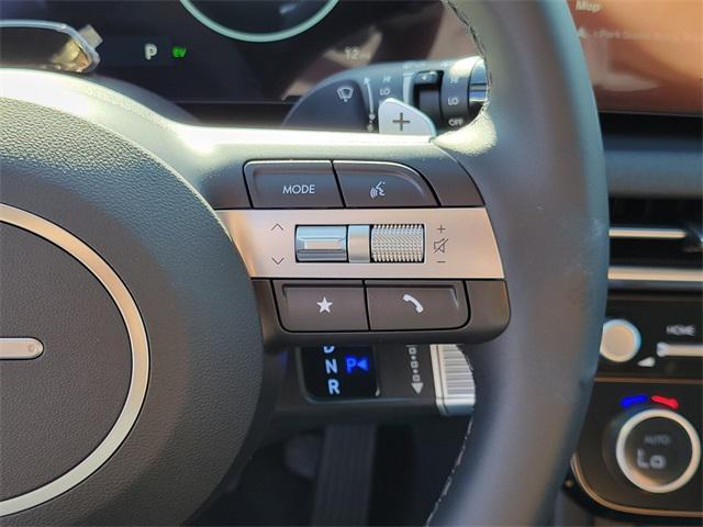 new 2025 Hyundai TUCSON Hybrid car, priced at $38,305