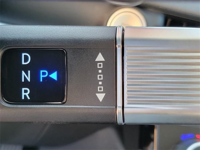 new 2025 Hyundai TUCSON Hybrid car, priced at $38,305