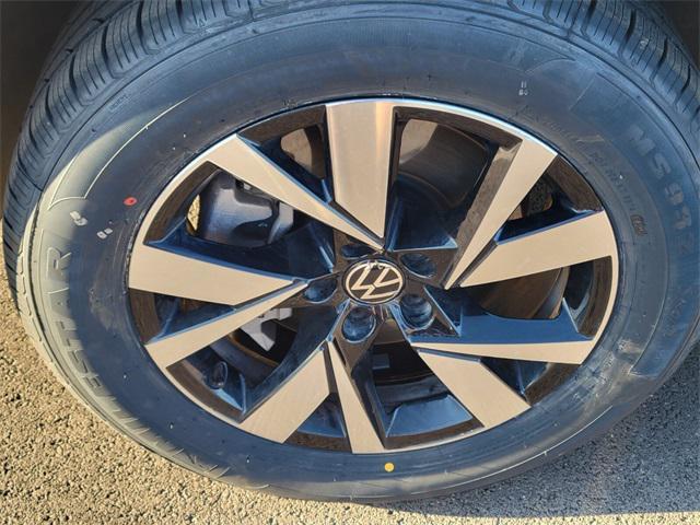 used 2022 Volkswagen Atlas Cross Sport car, priced at $21,916