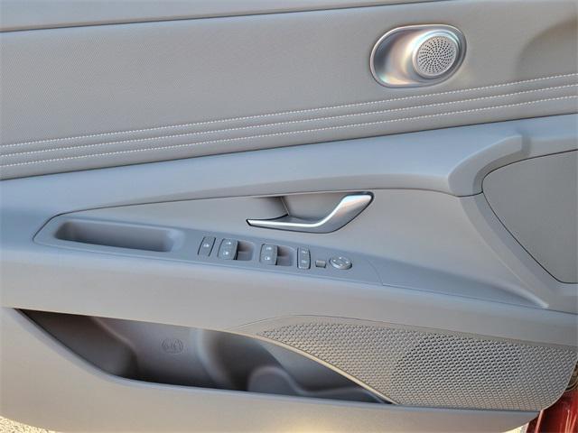 new 2025 Hyundai Elantra car, priced at $25,160