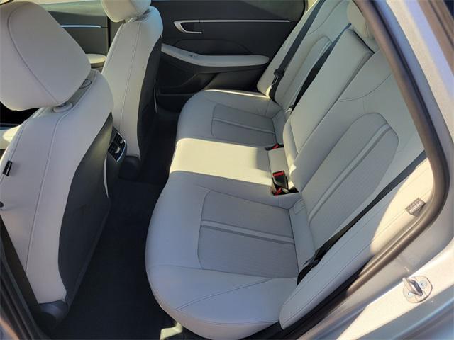 new 2025 Hyundai Sonata Hybrid car, priced at $32,565
