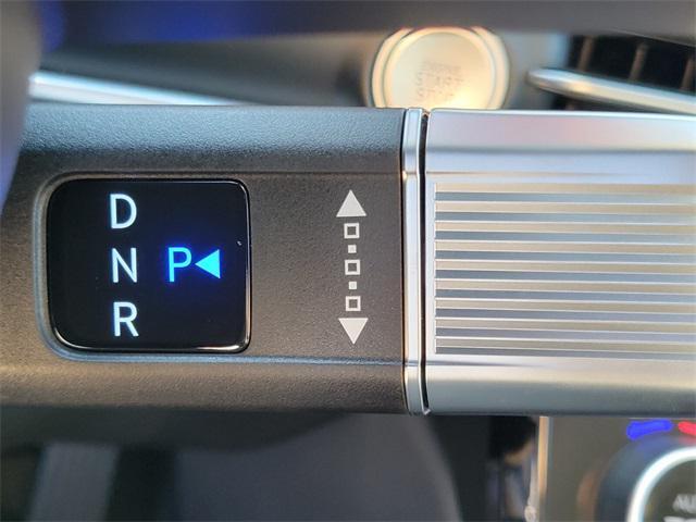 new 2026 Hyundai TUCSON Hybrid car, priced at $43,925