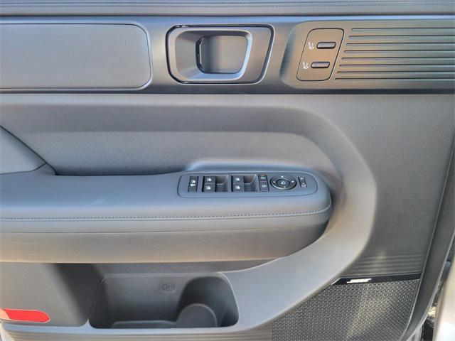 new 2026 Hyundai SANTA FE HEV car