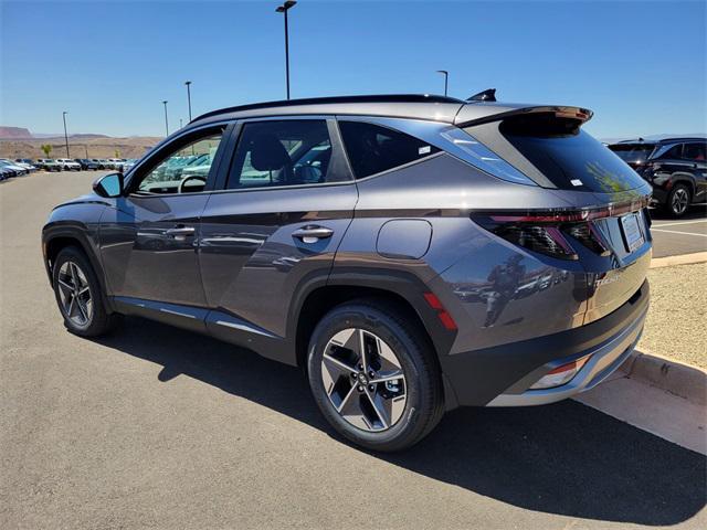 new 2025 Hyundai TUCSON Hybrid car, priced at $37,805