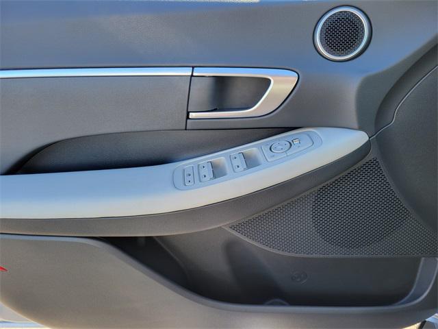 new 2025 Hyundai Sonata car, priced at $28,225