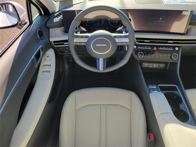 new 2025 Hyundai Sonata Hybrid car, priced at $39,555