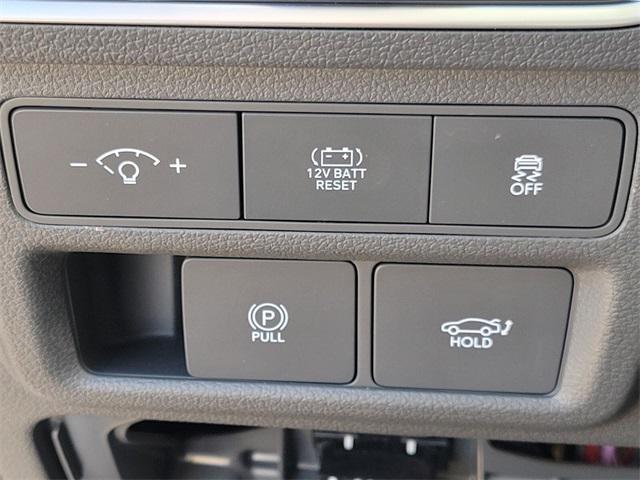 new 2025 Hyundai Sonata Hybrid car, priced at $39,555