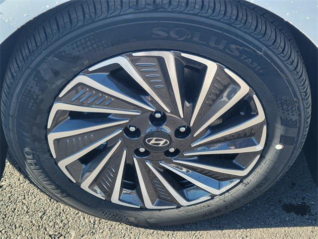 new 2025 Hyundai Sonata Hybrid car, priced at $39,555