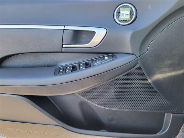 new 2025 Hyundai Sonata car, priced at $28,428