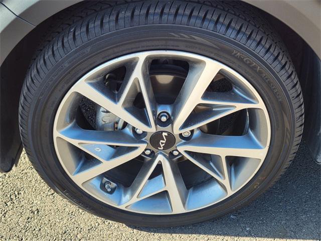 used 2022 Kia Niro car, priced at $21,649