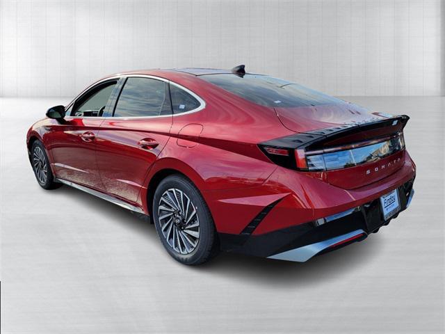 new 2025 Hyundai Sonata Hybrid car, priced at $33,180